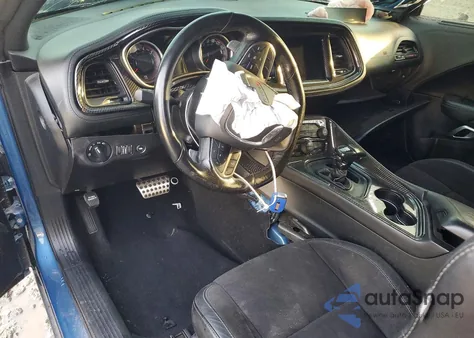 2020 Dodge Challenger R/T Scat Pack z USA, uszkodzony, nr VIN 2C3CDZFJ3LH156639